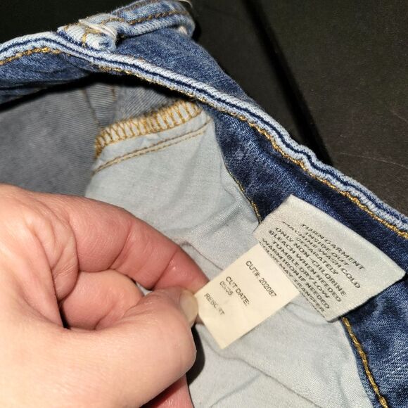 Torrid Stretch Boyfriend Jeans 18 - Picture 6 of 10